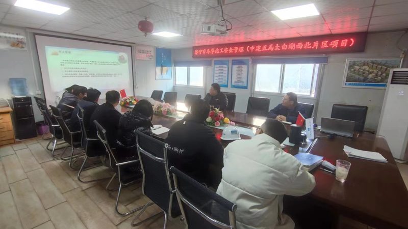 企业在认可成人教育证书时，通常会考虑以下几个因素：