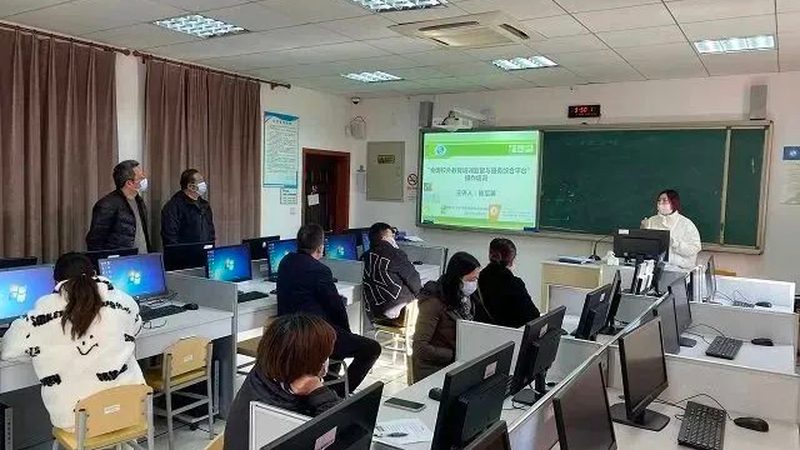 焊工培训，广州哪里学？揭秘行业标准和选课技巧