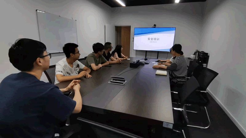 口碑的迷思：数据与情感交织的迷雾