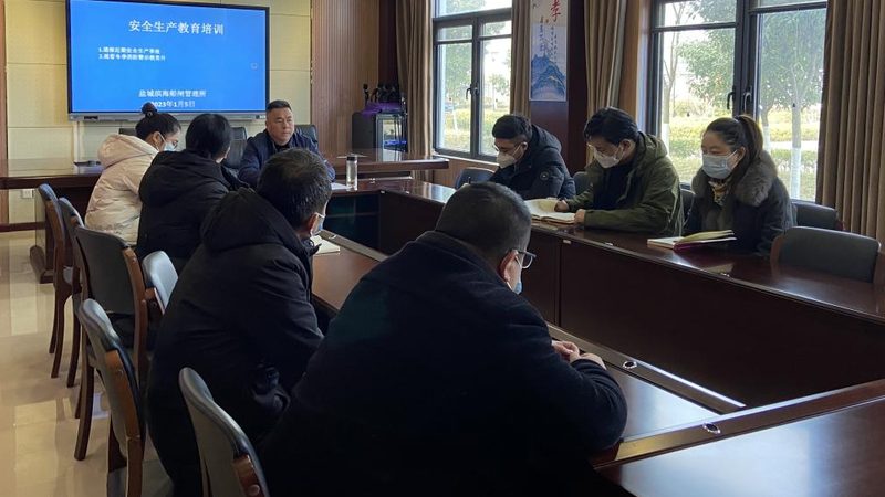 成人学历证报考：揭秘流程与关键步骤**